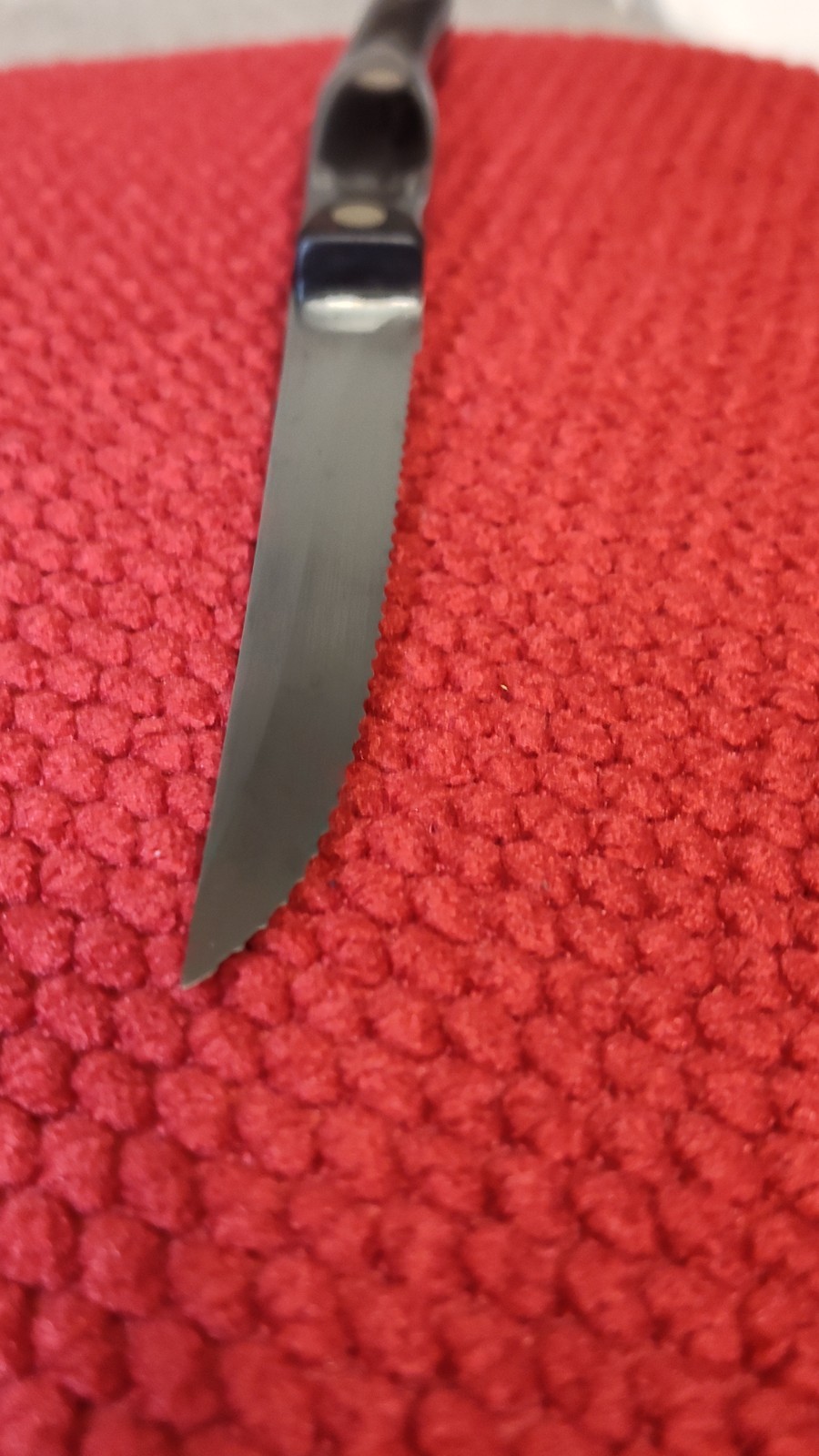 Cutco 1721 JJ Serrated Utility Knife 5in Stainless Steel Blade Black Handle