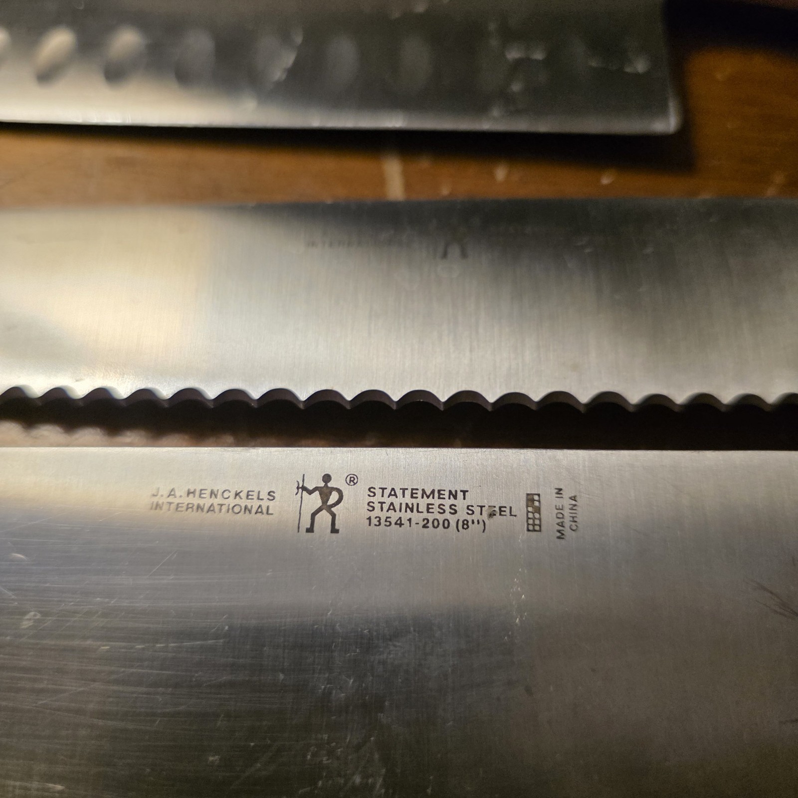 Cracked handles 4 J. A. Henckles Internatonal Knives