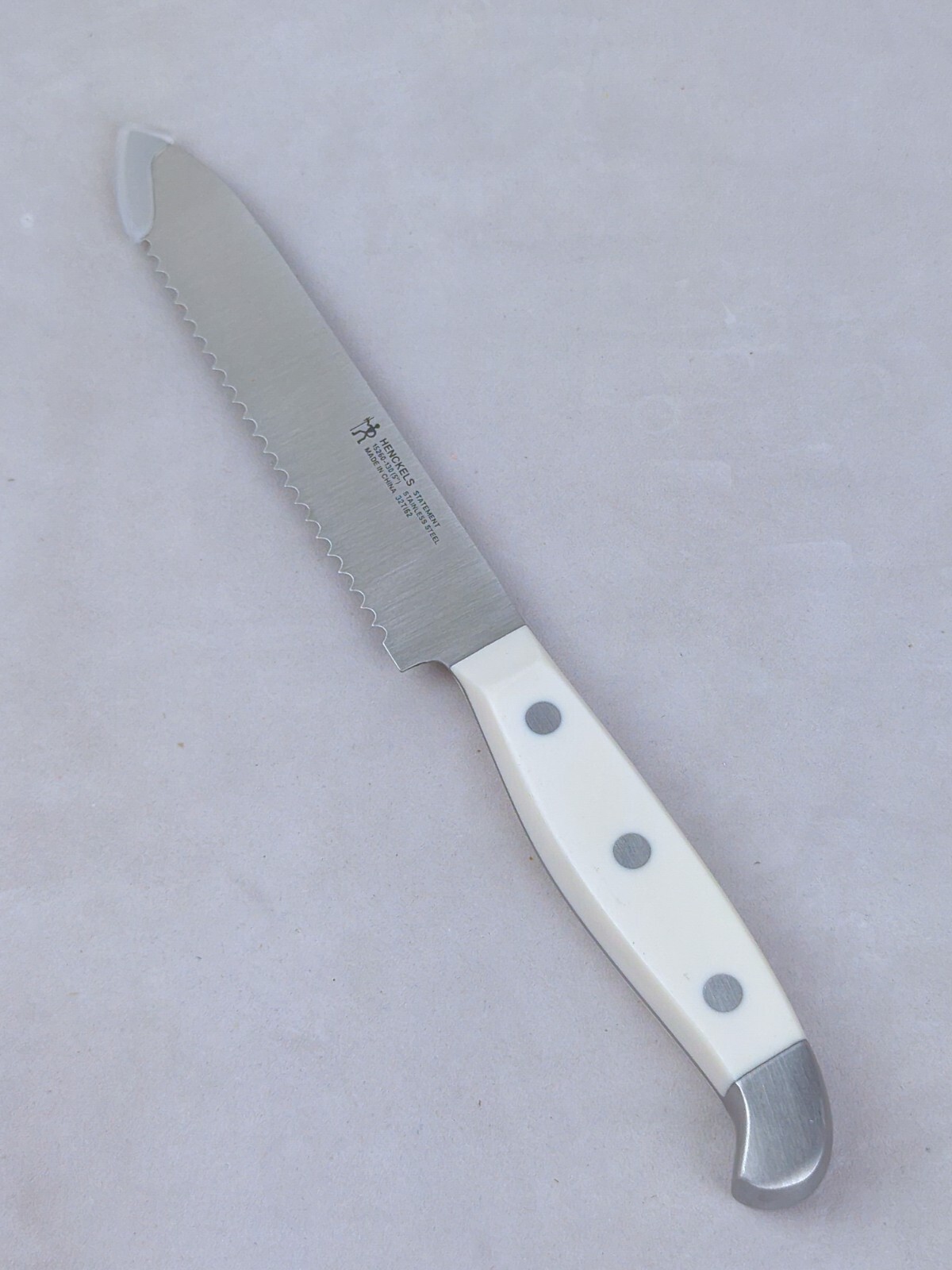 Henckels STATEMENT Fine Edge, 5″ UTILITY Knife, WHITE Handle, (15260-130), NEW!