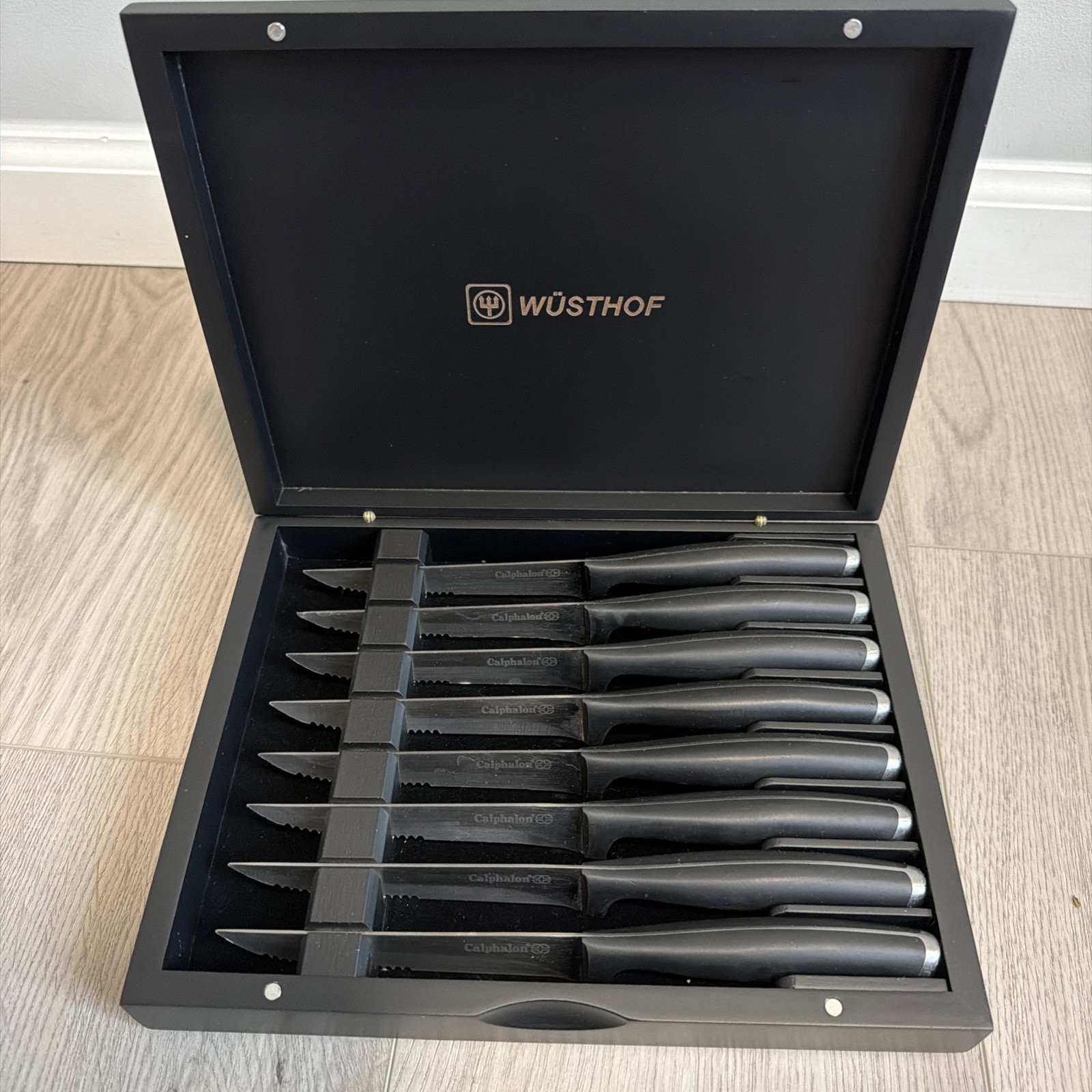 Calphalon Contemporary Stainless Steel Serrated Knife Pack of 8 Wusthof