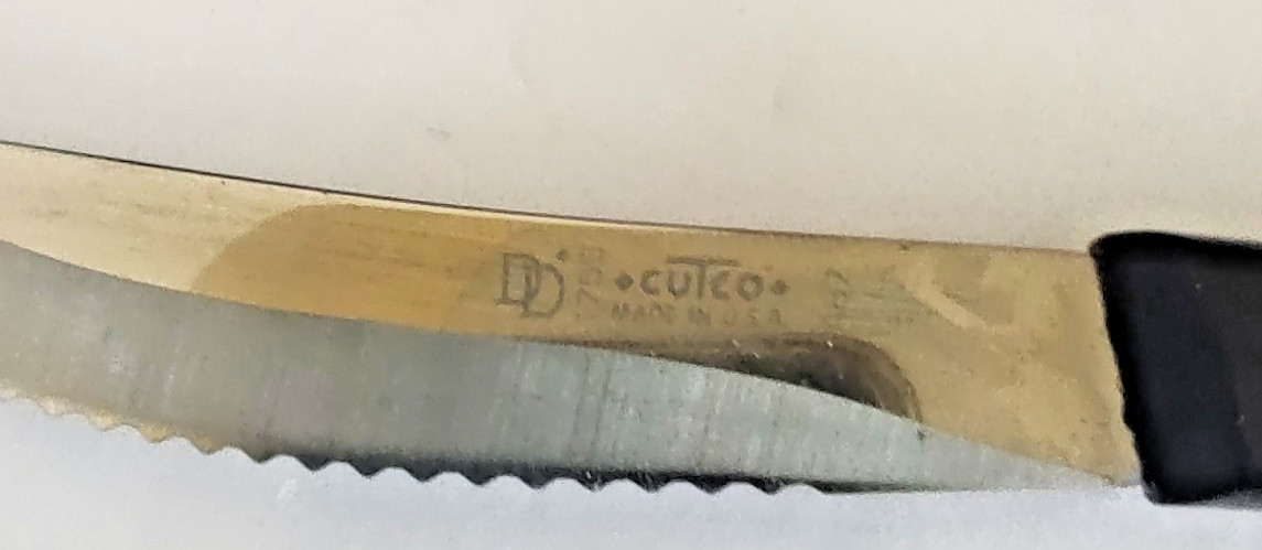 VTG Set of 8 Cutco No. 1759 Serrated Steak Knives Brown Handle Wooden Box