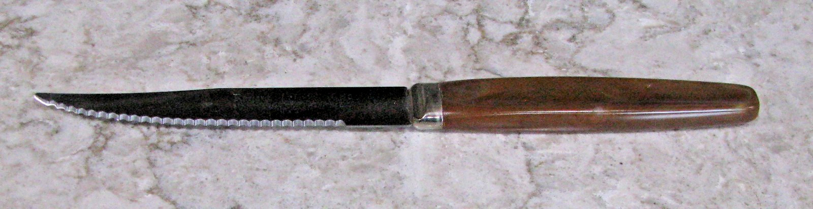 Regent Sheffield Steak Knife Set, Serrated Stainless-Steel Blades, Set of 6, USA