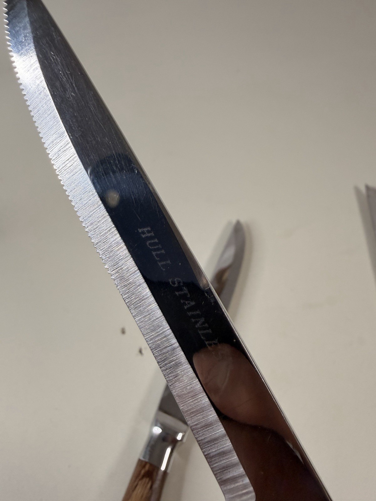 Vintage HULL STAINLESS STEEL & WOOD STEAK KNIVES Made In Japan