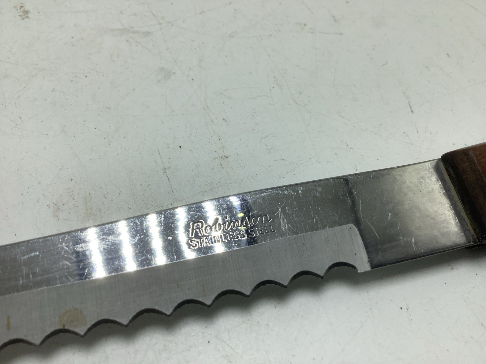 Robinson Knife Co. 9 Inch Serrated Bread Knife With Wood Handle