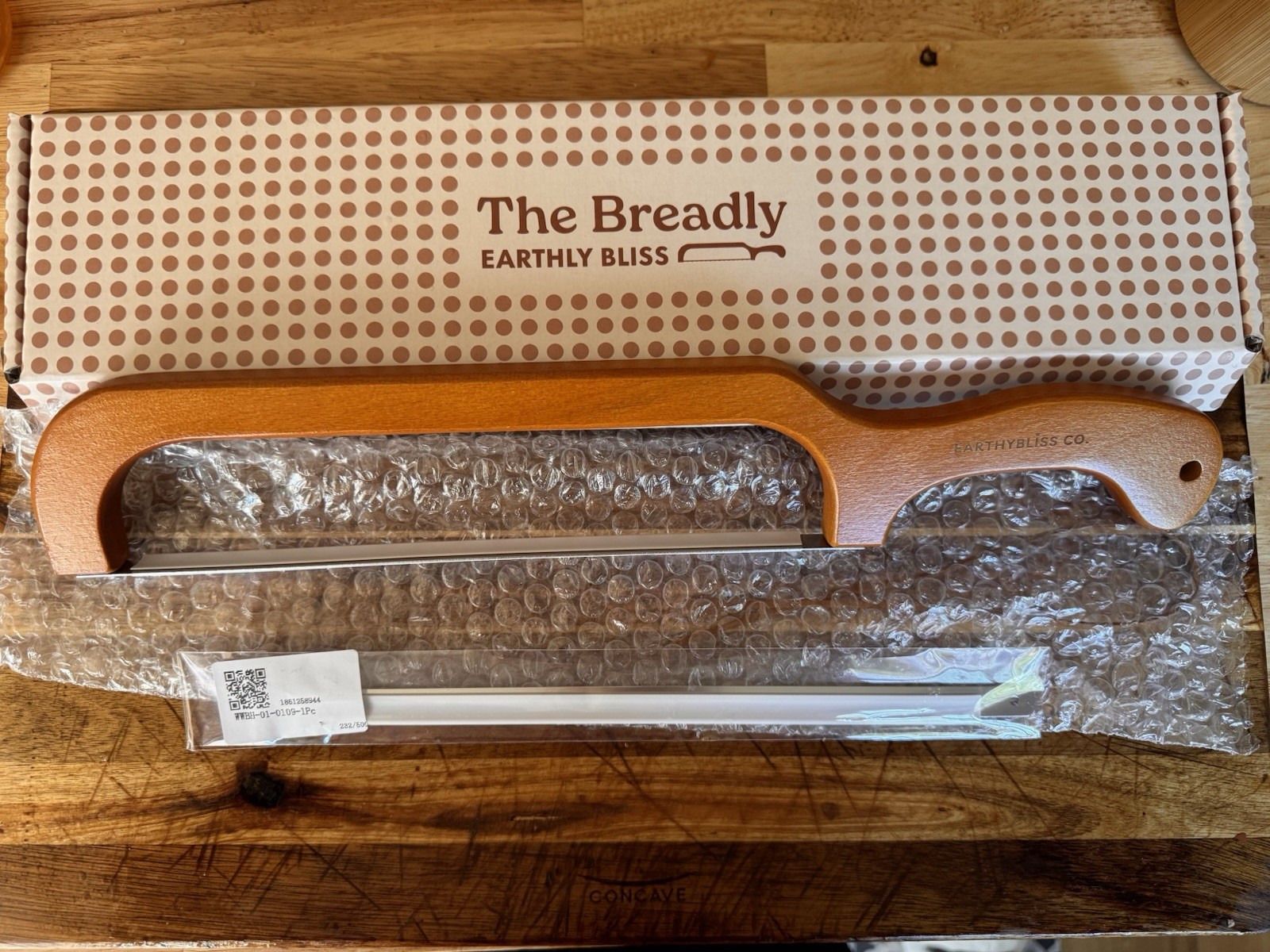 Earthly Bliss BREADLY Bread Bow Knife Bamboo Handle Stainless Steel Blade – NEW