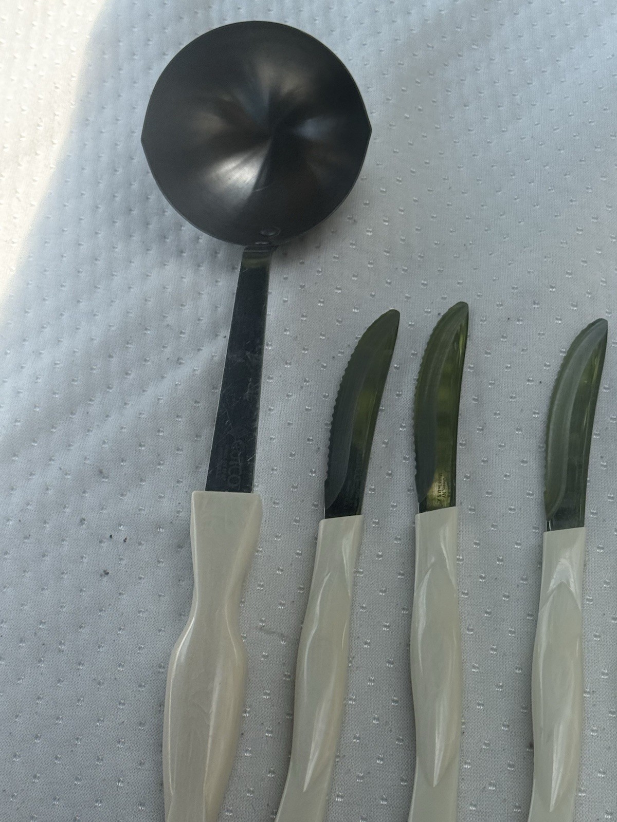13 Cutco 1759 JD Table Knife Pearl White Steak Knife 1721, 1726, 1727, 1725,