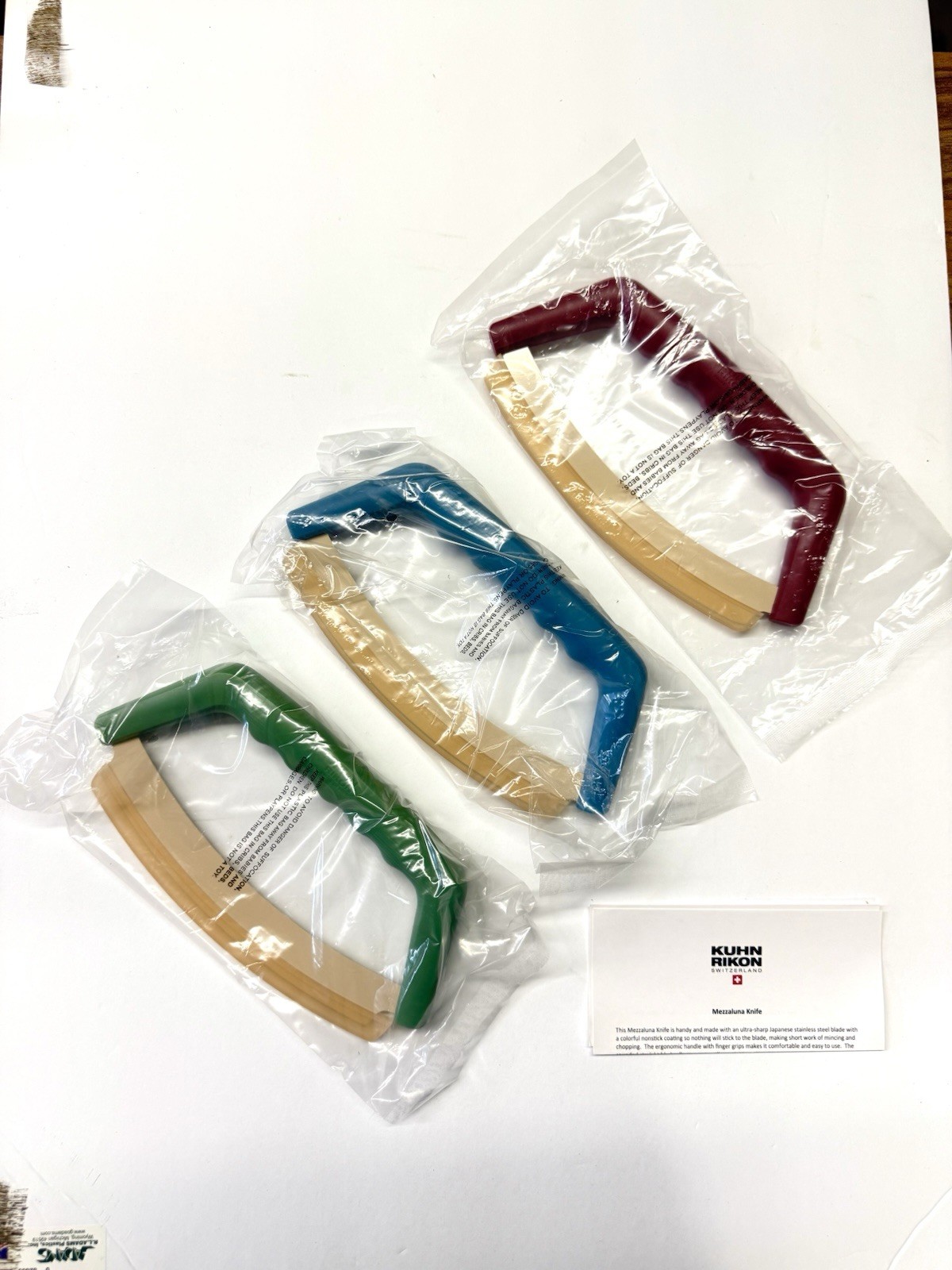 Kuhn Rikon Mezzaluna Knife Gift Farmhouse w/ Boxes 3 Piece Set Red Blue Green
