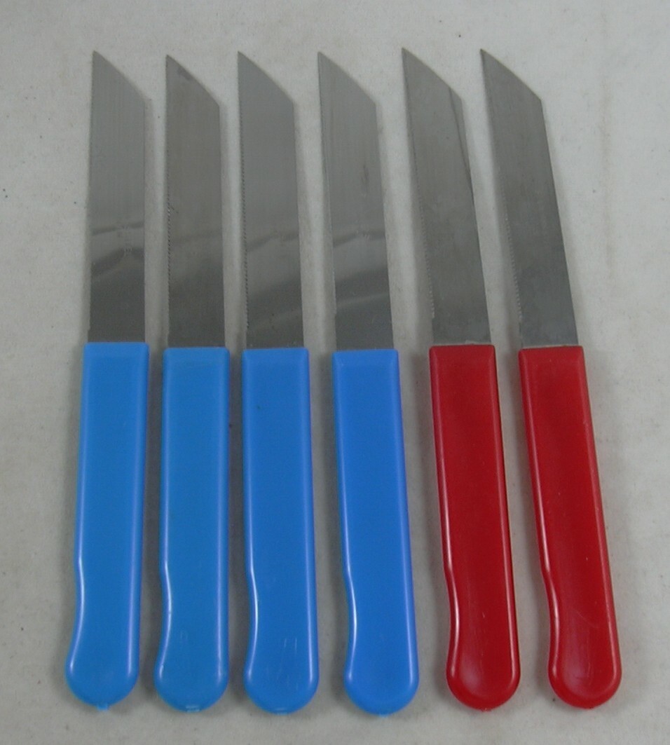 Sushi Fruit 6 Small Plastic Handle Stainless Knife Red & Blue made Japan LOT