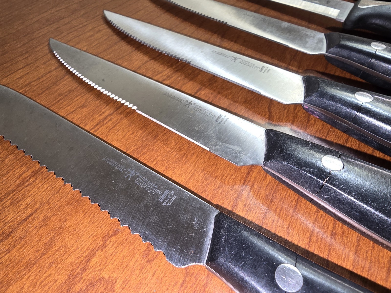 Lot Of 7 JA HENCKELS Hi Definition And Fine Edge Synergy