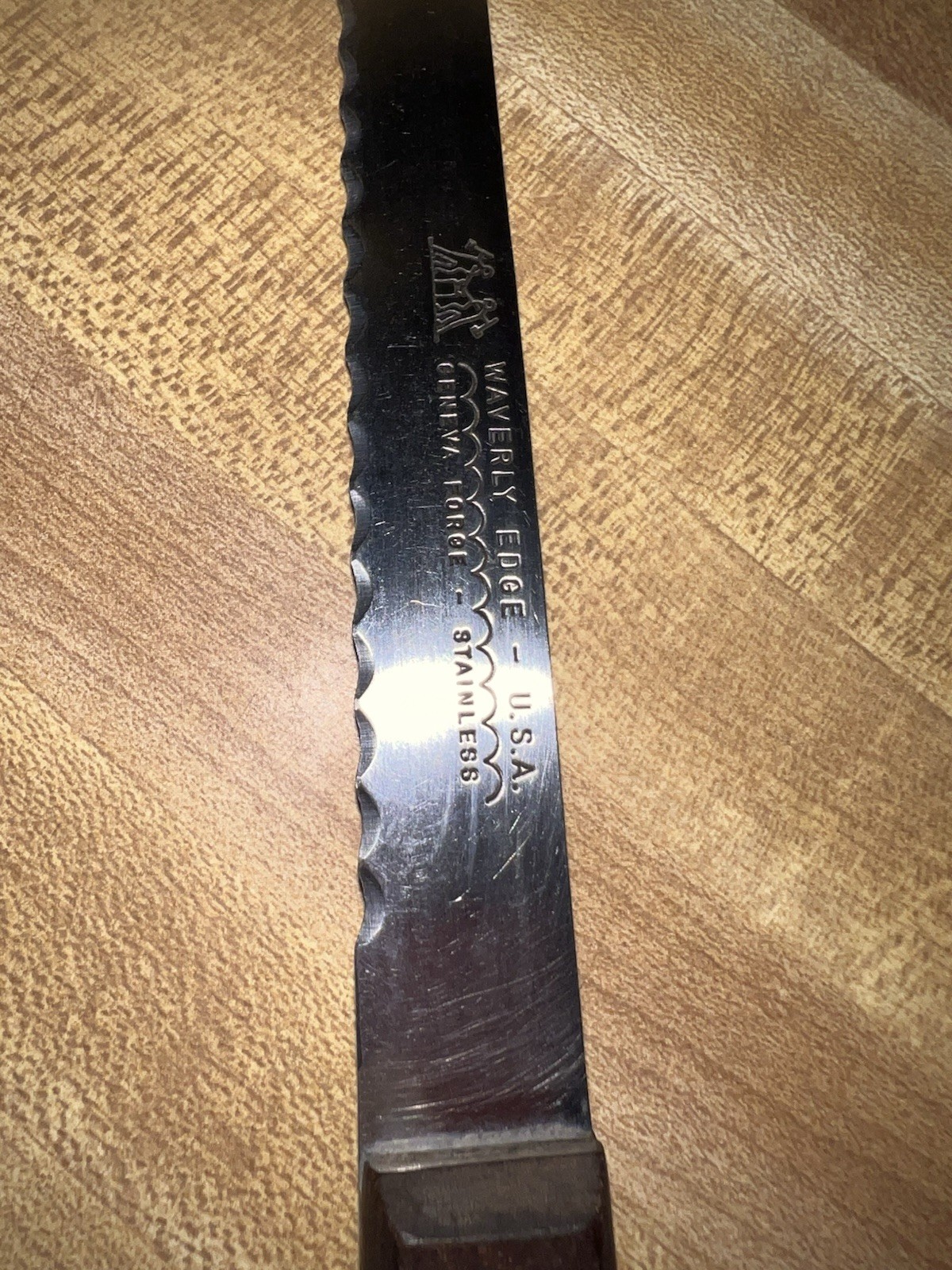 Vintage Flint Waverly Edge USA 9.5″ Serrated Knife