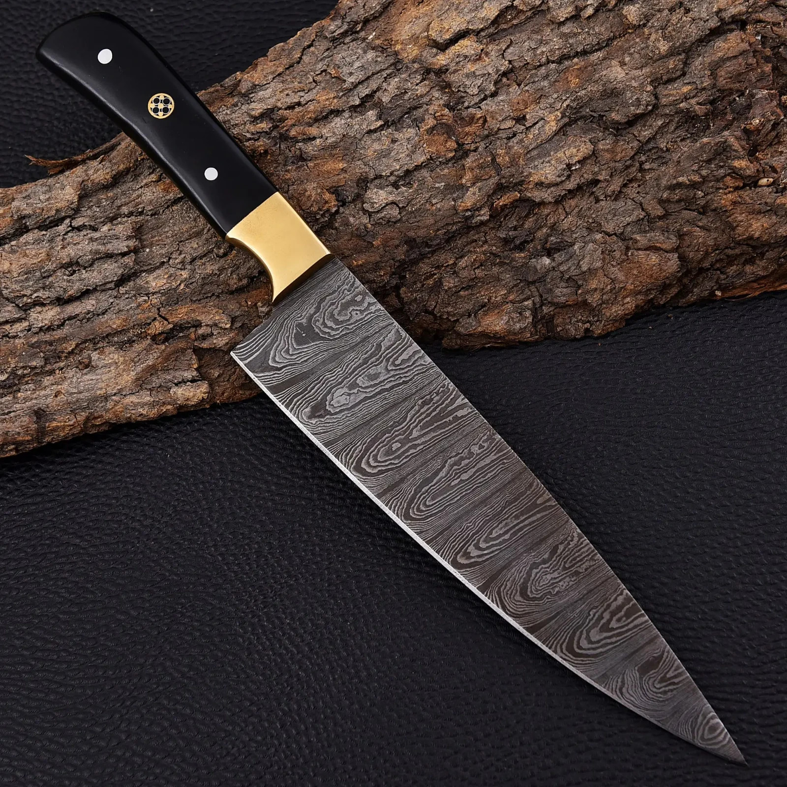 Handmade Chef Knife – Hand-Forged Damascus Steel with Bull Horn & Brass Handle