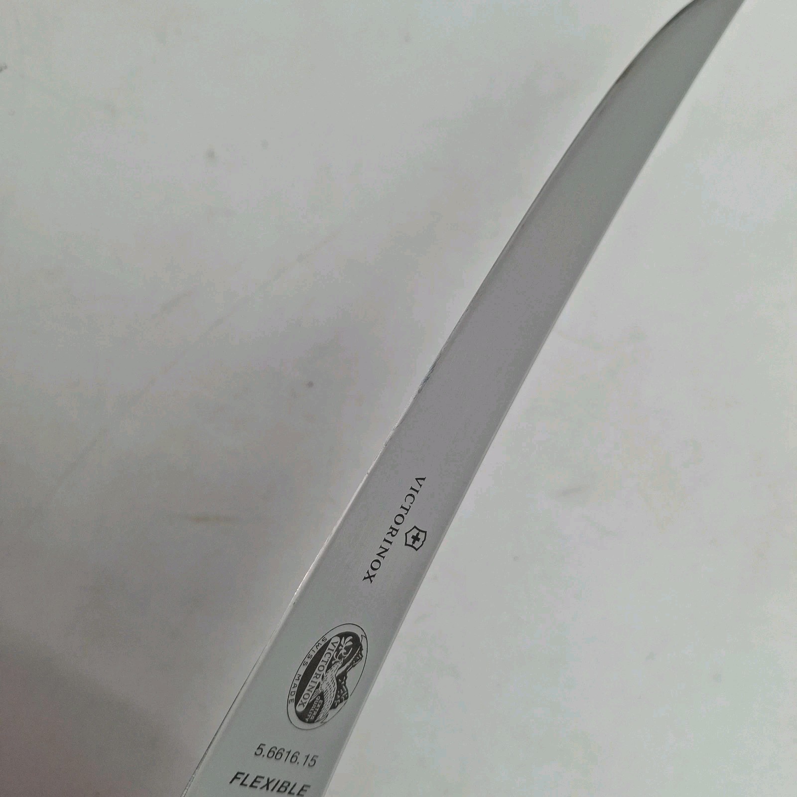 Victorinox 5.6616.15 Stainless Flexible 6″ Curved Boning Knife Rosewood Handle