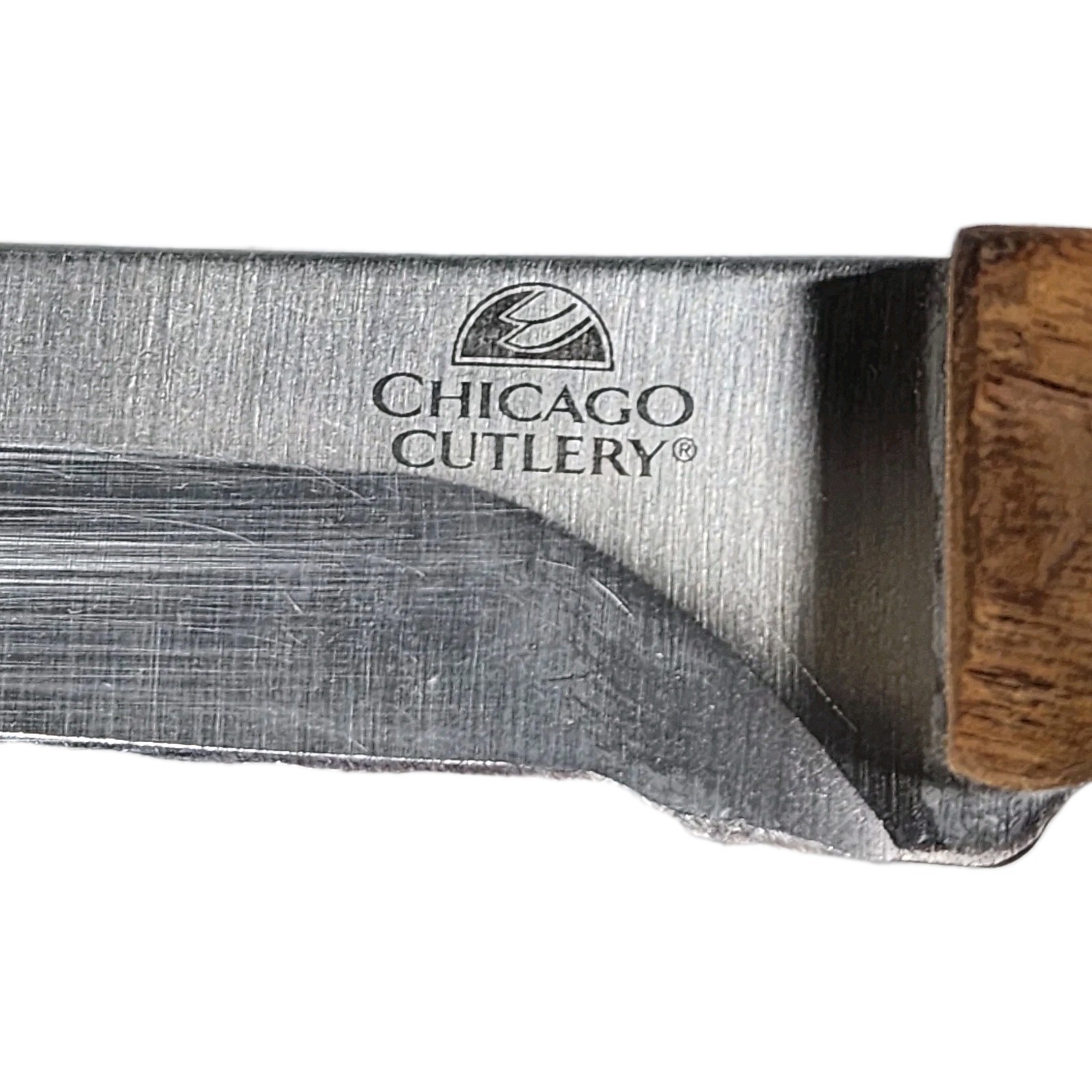 Chicago Cutlery Bread Knife Walnut Signature Light Handle 9in