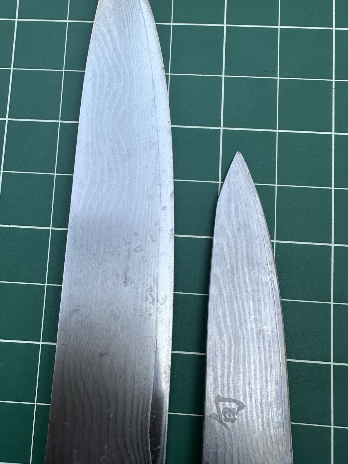 Lot Of 2 KAI SHUN DM-0707 & DM- 0723 Cobalt M.V.Steel 10.5” & 6” Damascus Knife