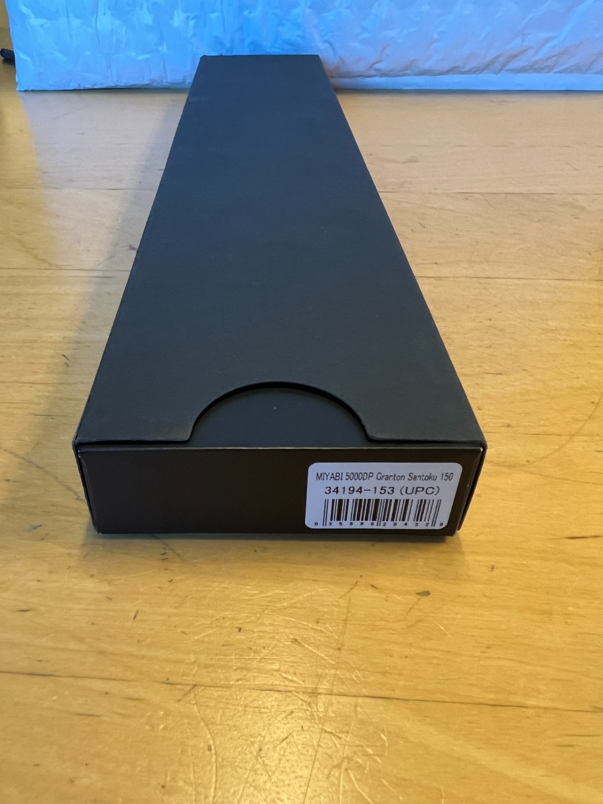 Henckels Miyabi Kaizen – 5.5″ Santoku Knife w/Hollow Edge 1019935 in retail box