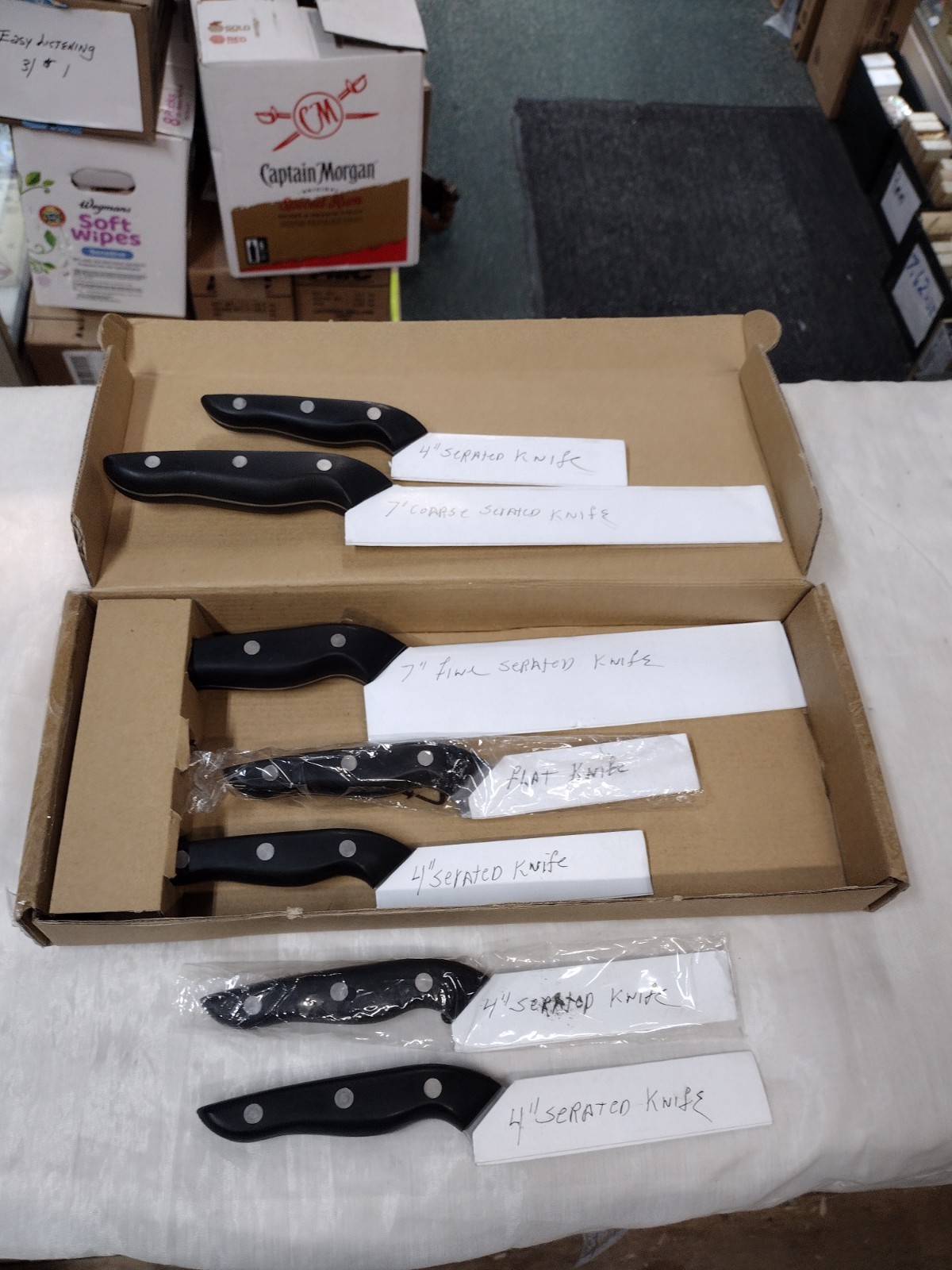aero 7 peice knife set 4in serated-4in flat blade-7in fin seratted-corse serated