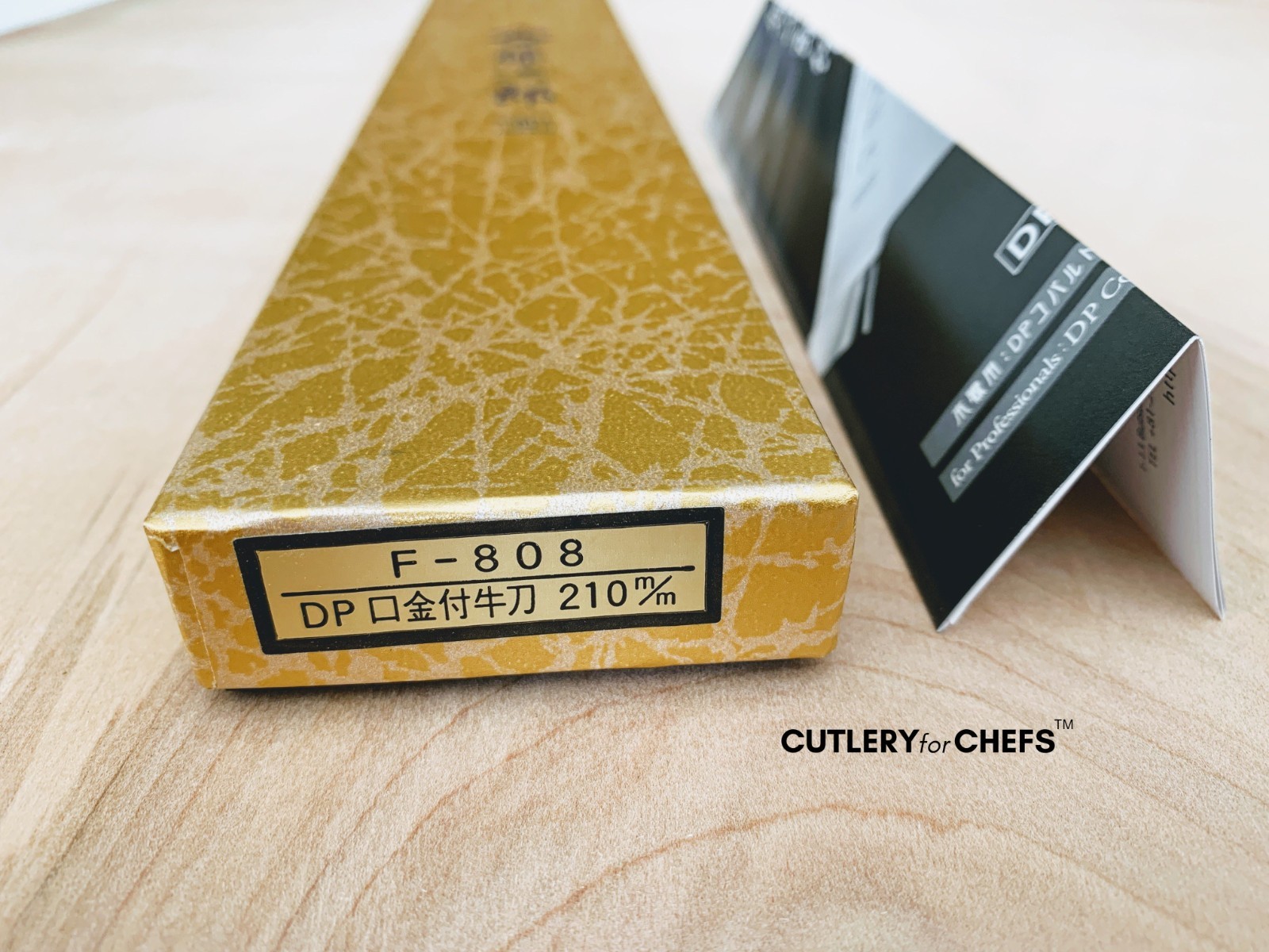 Tojiro Classic VG10 Chef & Paring Knife Set (F-808/F-800) – MADE IN JAPAN
