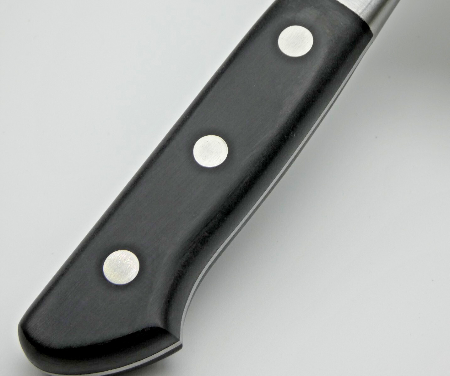 Sakai Takayuki Carbon Steel Gyuto Chef’s Knife with Bolster 210mm Made in Japan