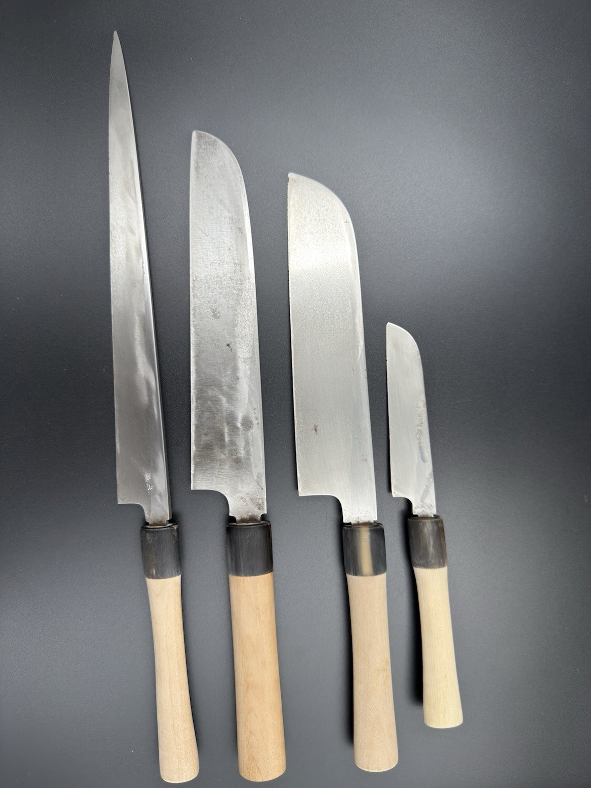 Tsukiji Masamoto Japanese Knife 4 pc Set Yanagiba Usuba Carbon Steel Katana
