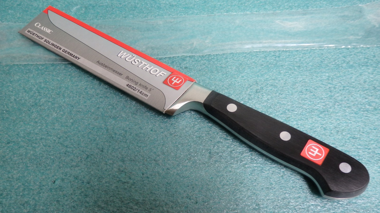 Wusthof Classic 5 inch Boning Knife – #4602/14cm