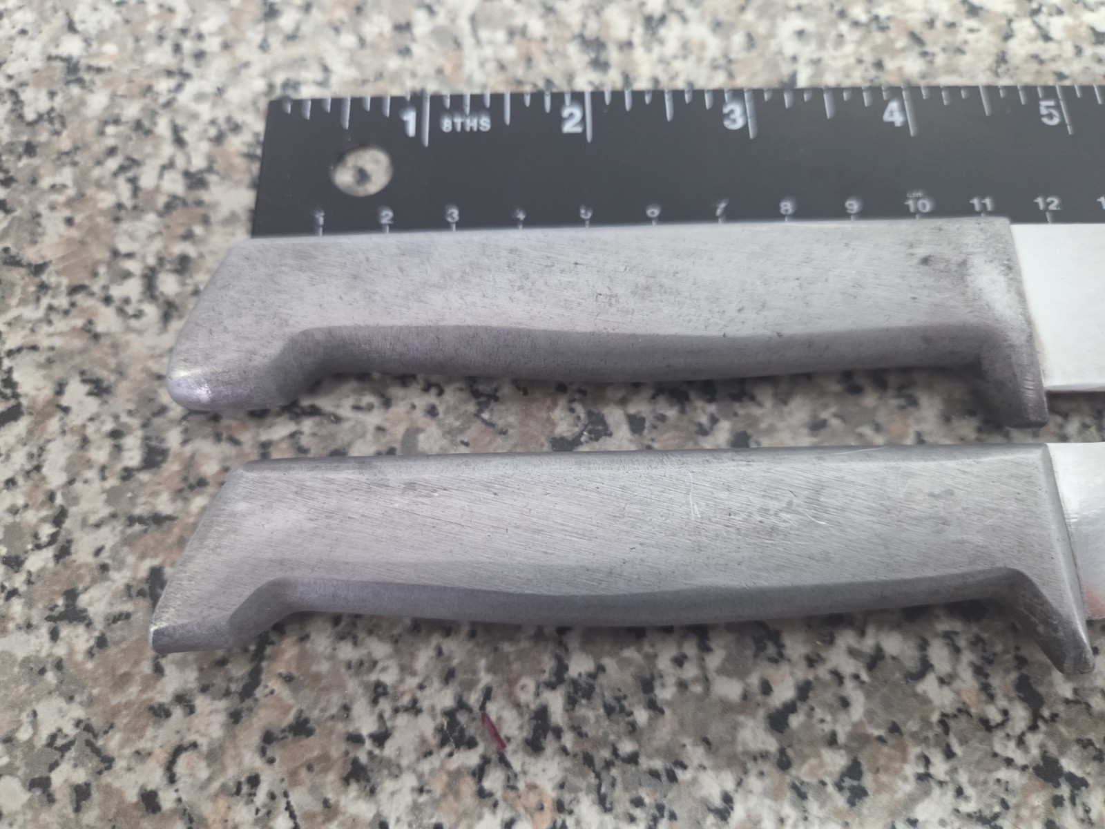 Chuppa Stainless Steel Pair Of Knives With Aluminum Handle