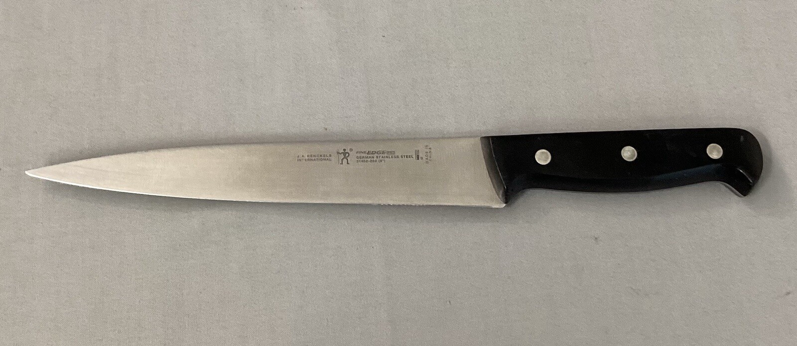 J.A Henckels International Fine Edge Pro 31462-200 8″ Carving Knife