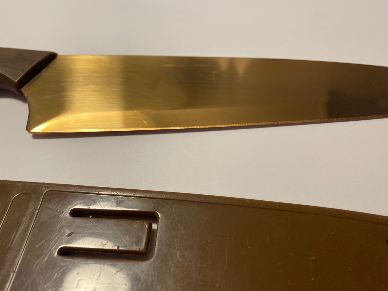 Hampton Forge Titanium 8″ Chef’s Chef Knife with Blade Guard Soft Grip Handle