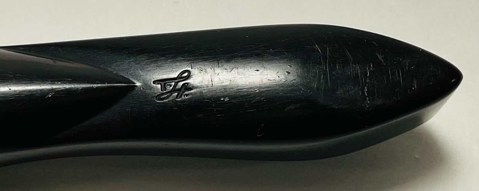 CUTCO 1721 Serrated Trimmer Knife Brown & 1759 Table or Steak Knife Black