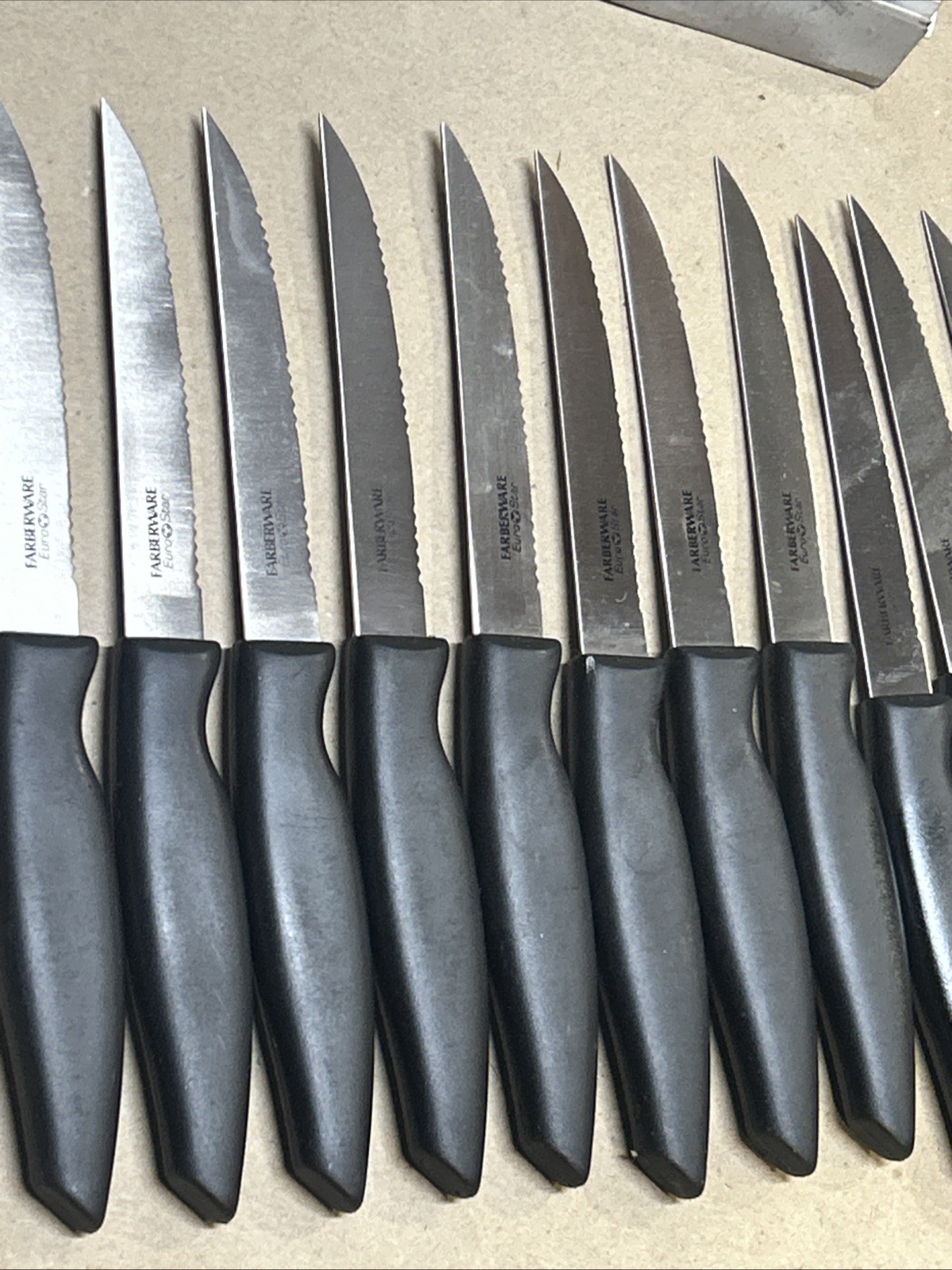 Set Of 14 Euro Star Farberware Serrated 4.4” Steak Knives