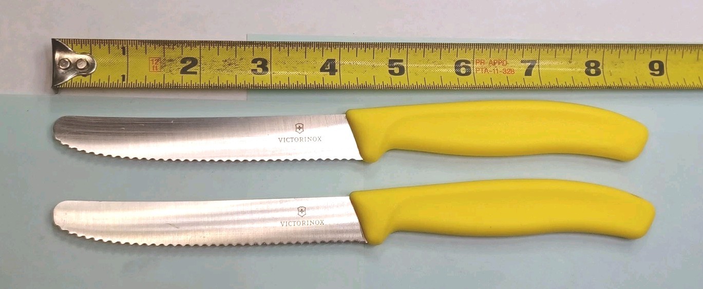 VICTORINOX Swiss 11cm Classic Serrated Steak Tomato Sausage Knife Yellow 2 Pack