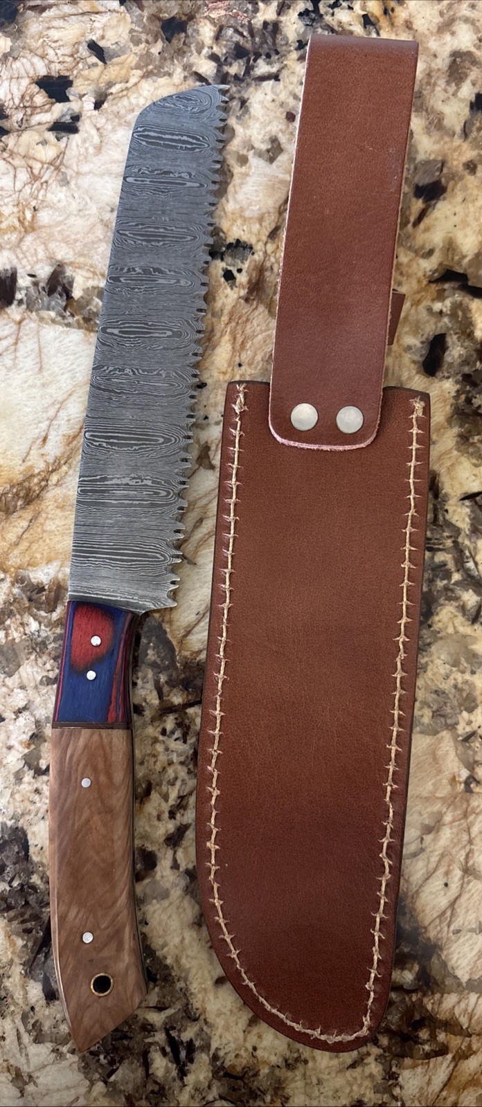 13” Damascus Serrated Bread Knife W/ Multi Colored Wood Handle & Leather Sheath