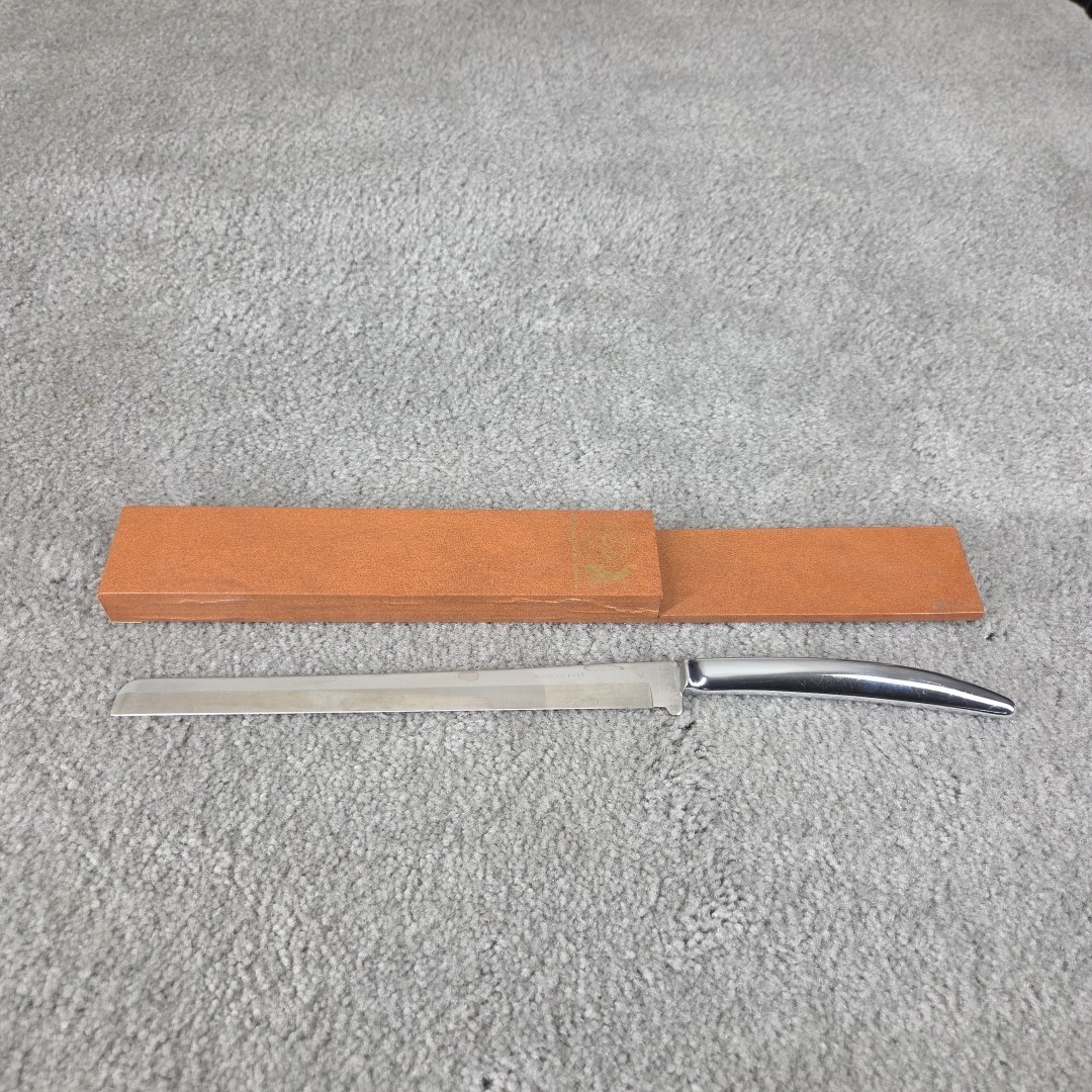 Carvel Hall Vintage Stainless Steel USA Made Carving Knife 15.5 With Blade 9.5