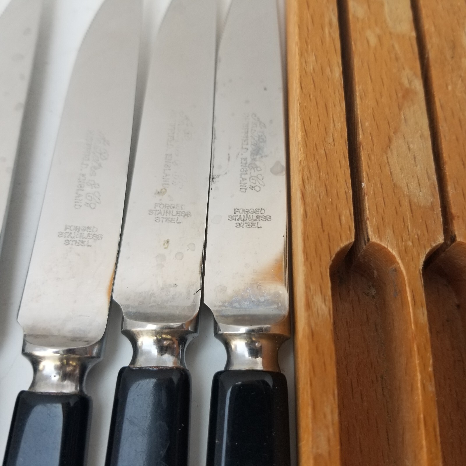 A. Petre & Co. Sheffield England 6 Piece Table Knife Set w/ Original Wood Block