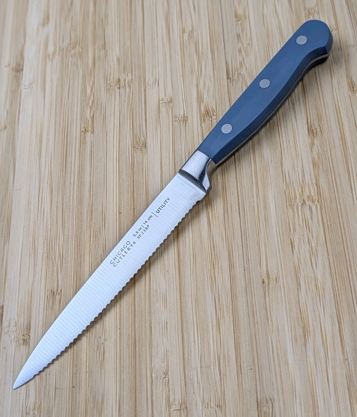 Chicago Cutlery HALSTED 5.5-in UTILITY Knife, Stainless Serrated Blade, NEW