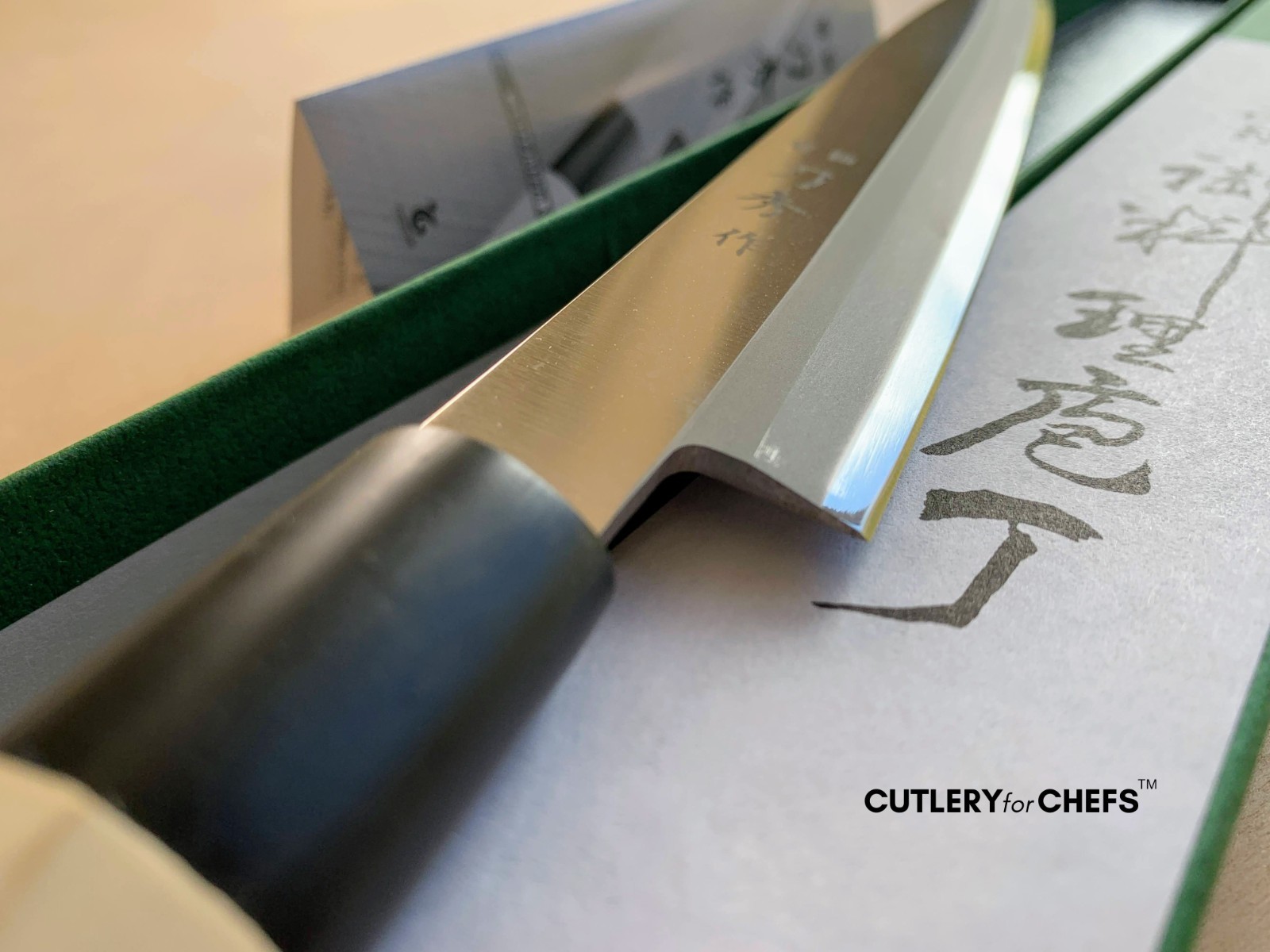Japanese Yanagiba Knife by Fuji Cutlery MADE IN JAPAN – FREE US SHIPPING