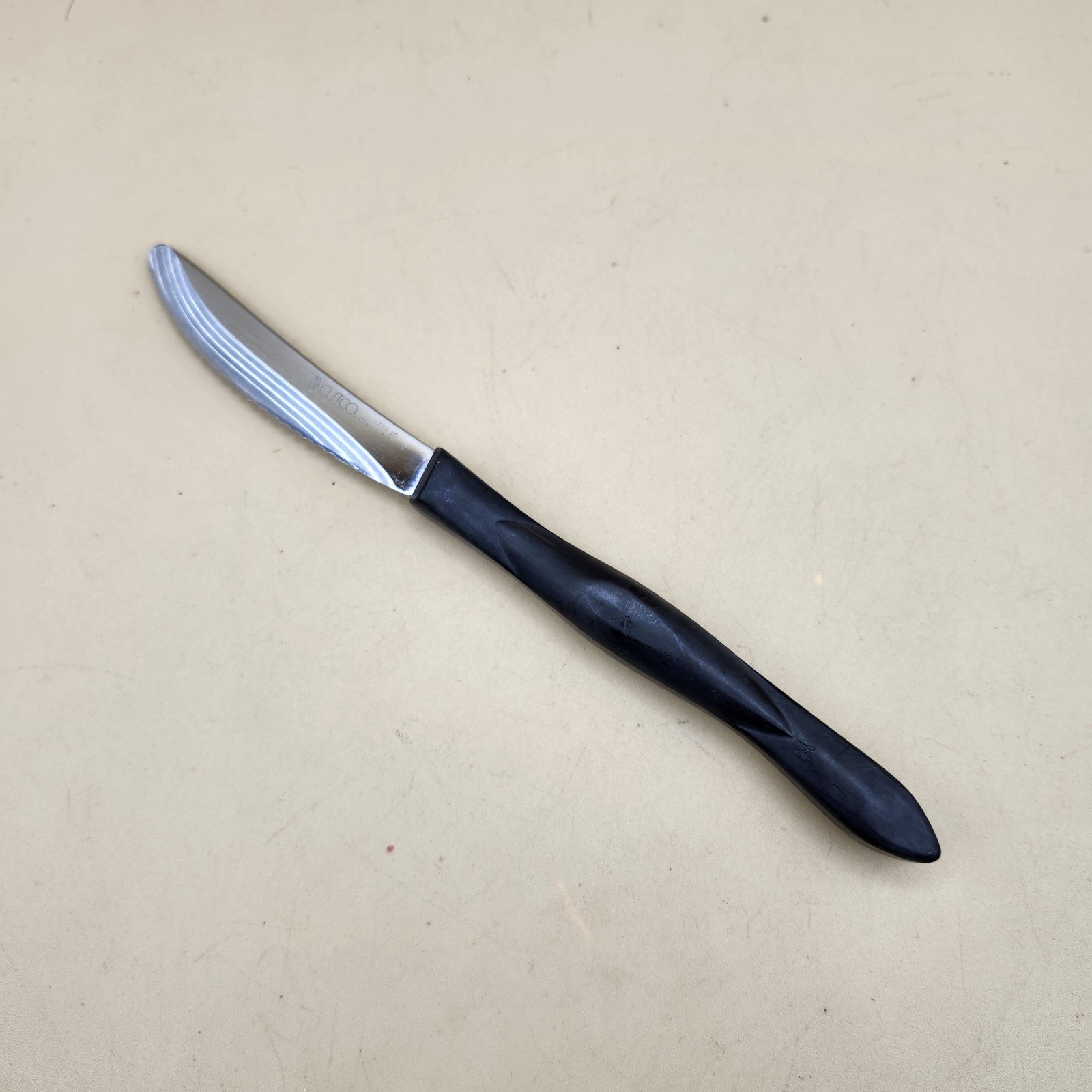 Cutco 1759JB Serrated Steak Knife Black Handle Made in USA Kitchen Knife