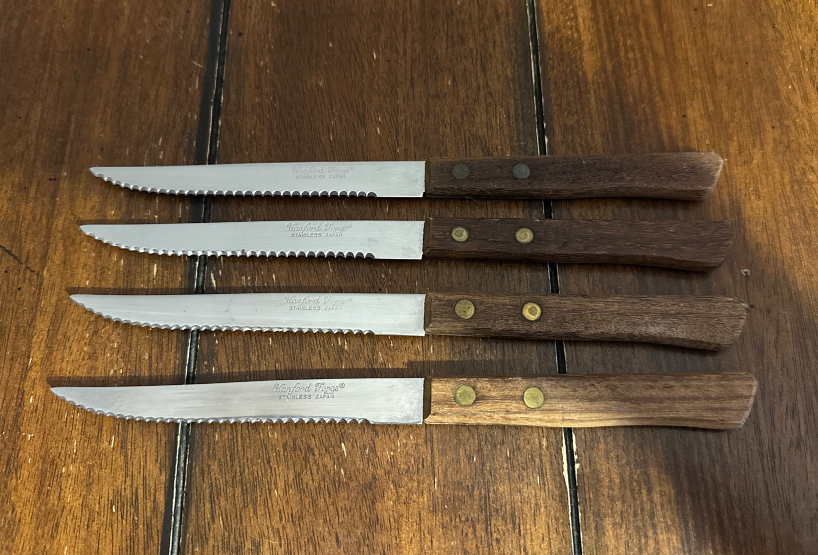 4 Vintage Hanford Forge Stainless Steel Steak Knives Wood Handle Japan 4”