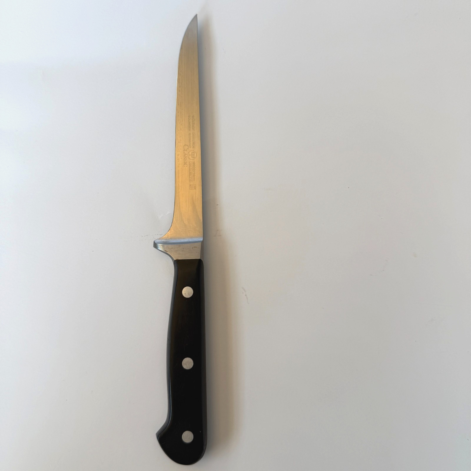 VINTAGE WUSTHOF INOX SOLINGEN GERMANY BLACK CLASSIC BONING KNIFE 5″ 4602/14CM