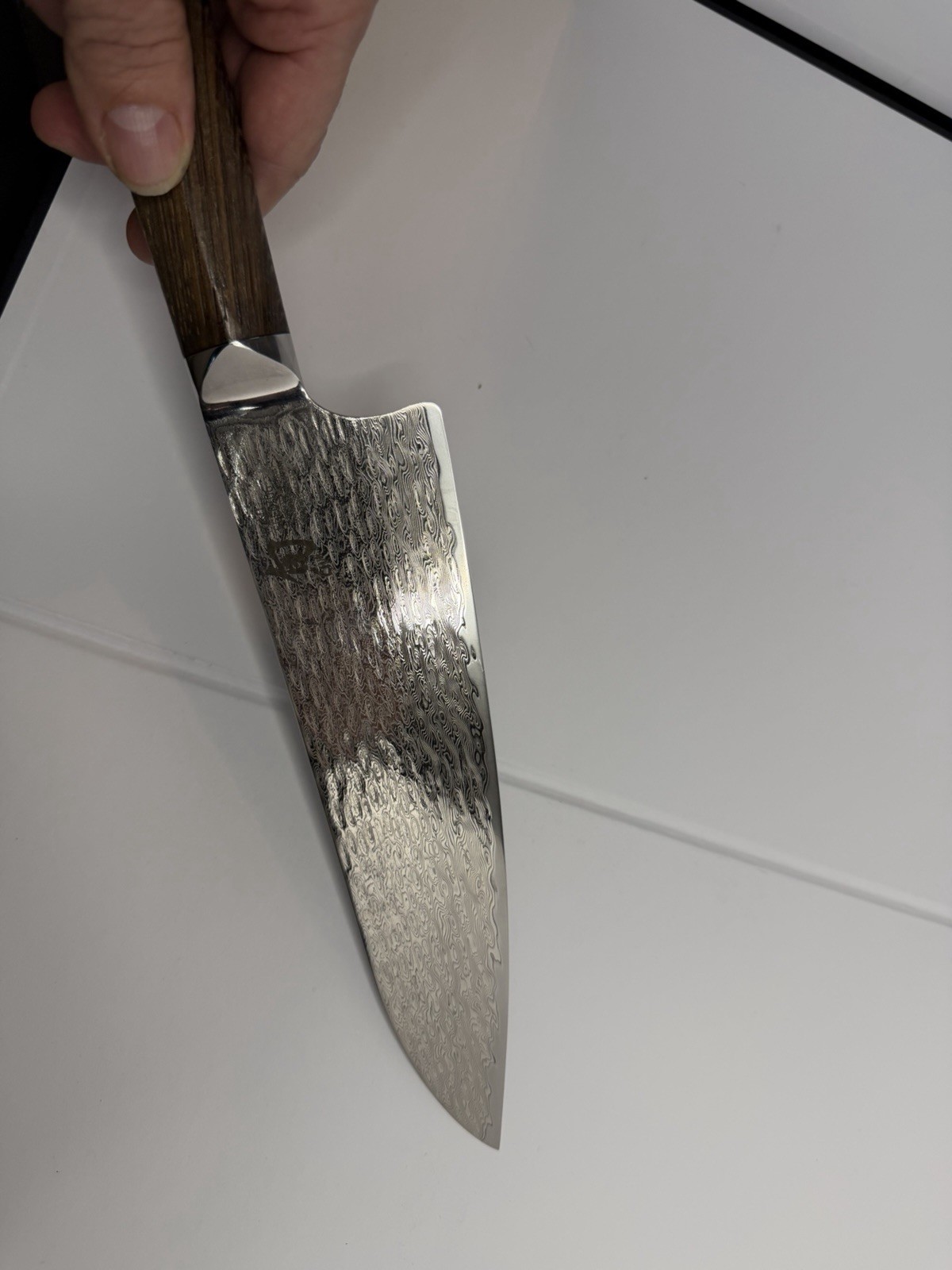 SHUN FUJI SGE0706 SG2 161-LAYER DAMASCUS 8 1/2-INCH CHEF’S KNIFE