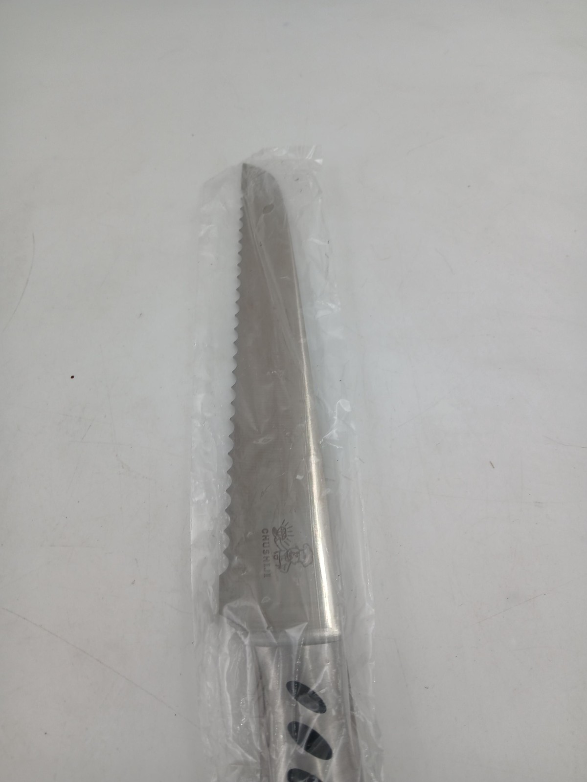CHUSHIJI Bread Knife Stainless Steel Serrated Silver Black Handle Kitchen