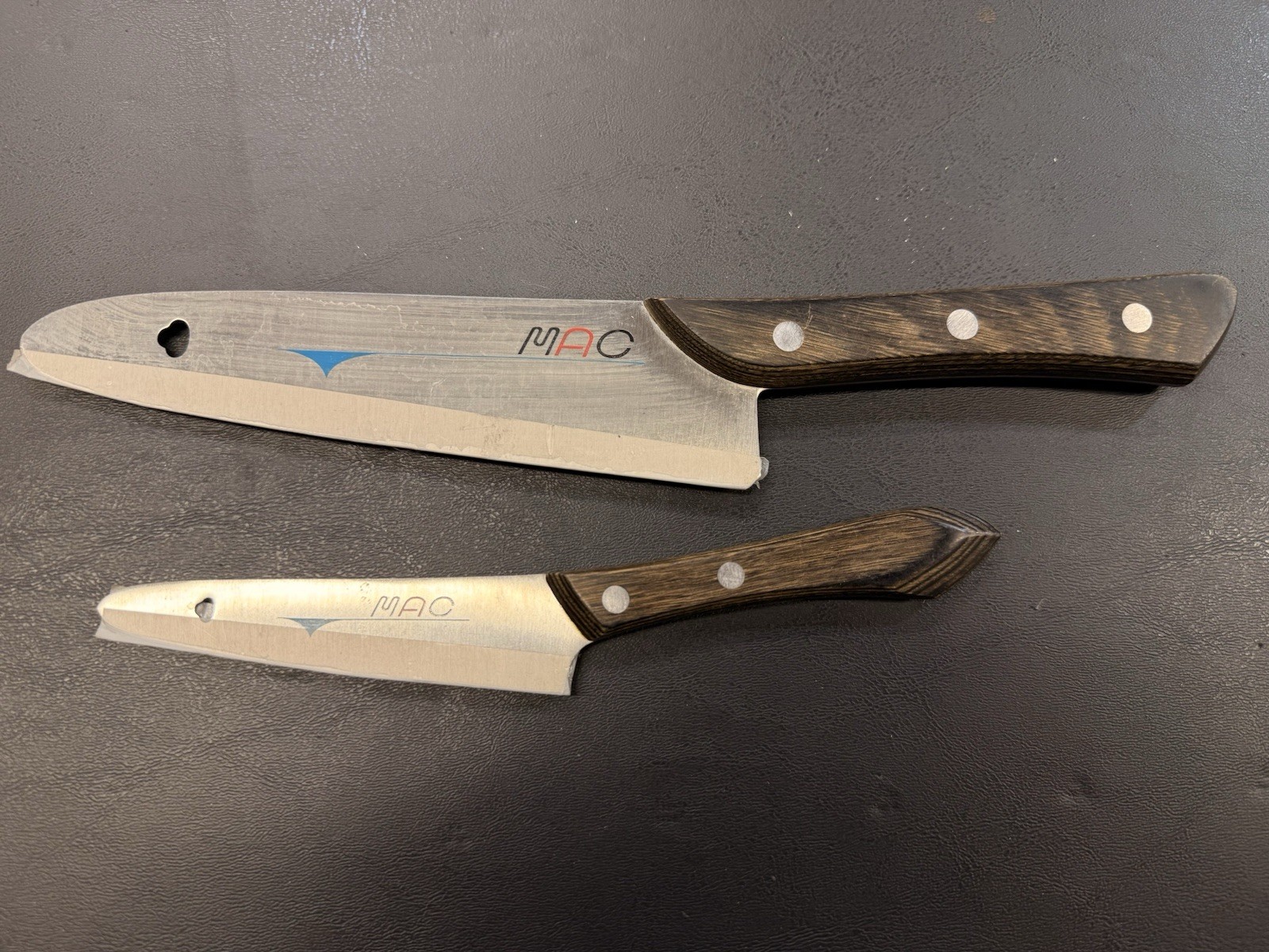 MAC Japan Kitchen Knife Set 2 Pc Chef & Utility Knives Wood Handles