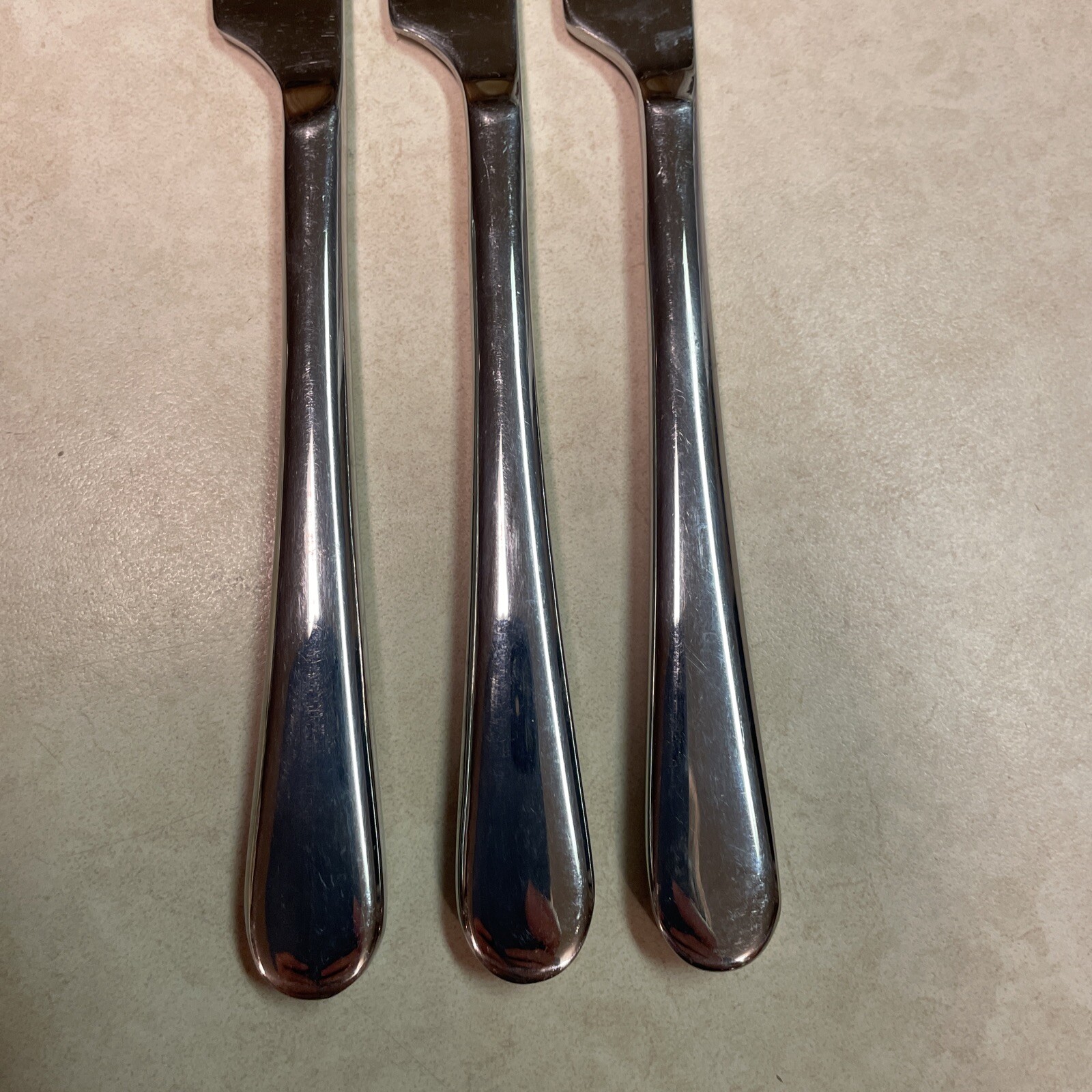 Tomodachi Steak Knives Stainless Steel Smooth Modern 9.5” Long Set of 3 READ