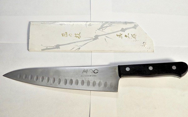 MAC 0623 Chef’s Series 8″ Hollow Edge Chef’s Knife, Made in Japan