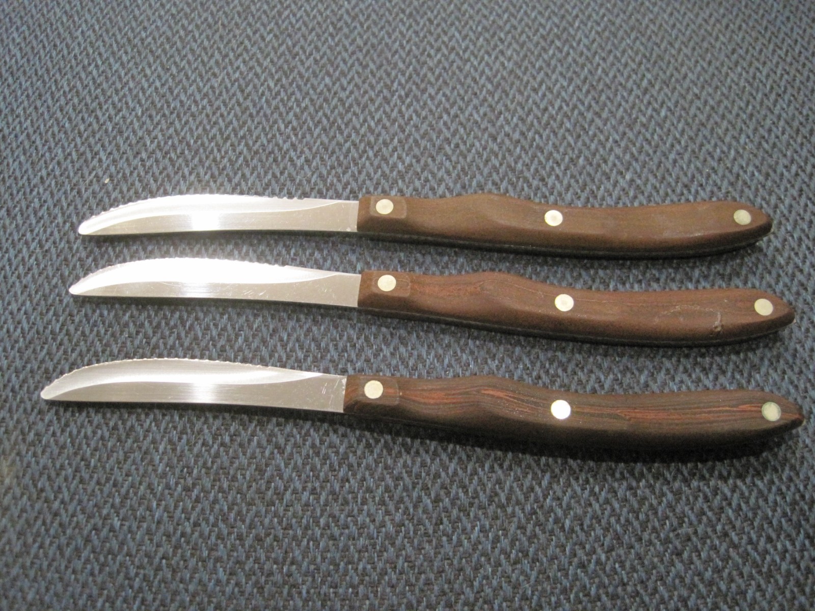 VTG Set of Three (3)three Cutco USA 1059 Serrated Steak Knives Brown Wood Handle