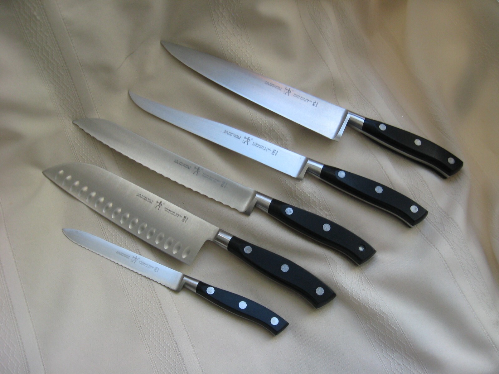 J A Henckels International Slicer, Bread, Santoku Chef, Utility, Chef 5P Spain