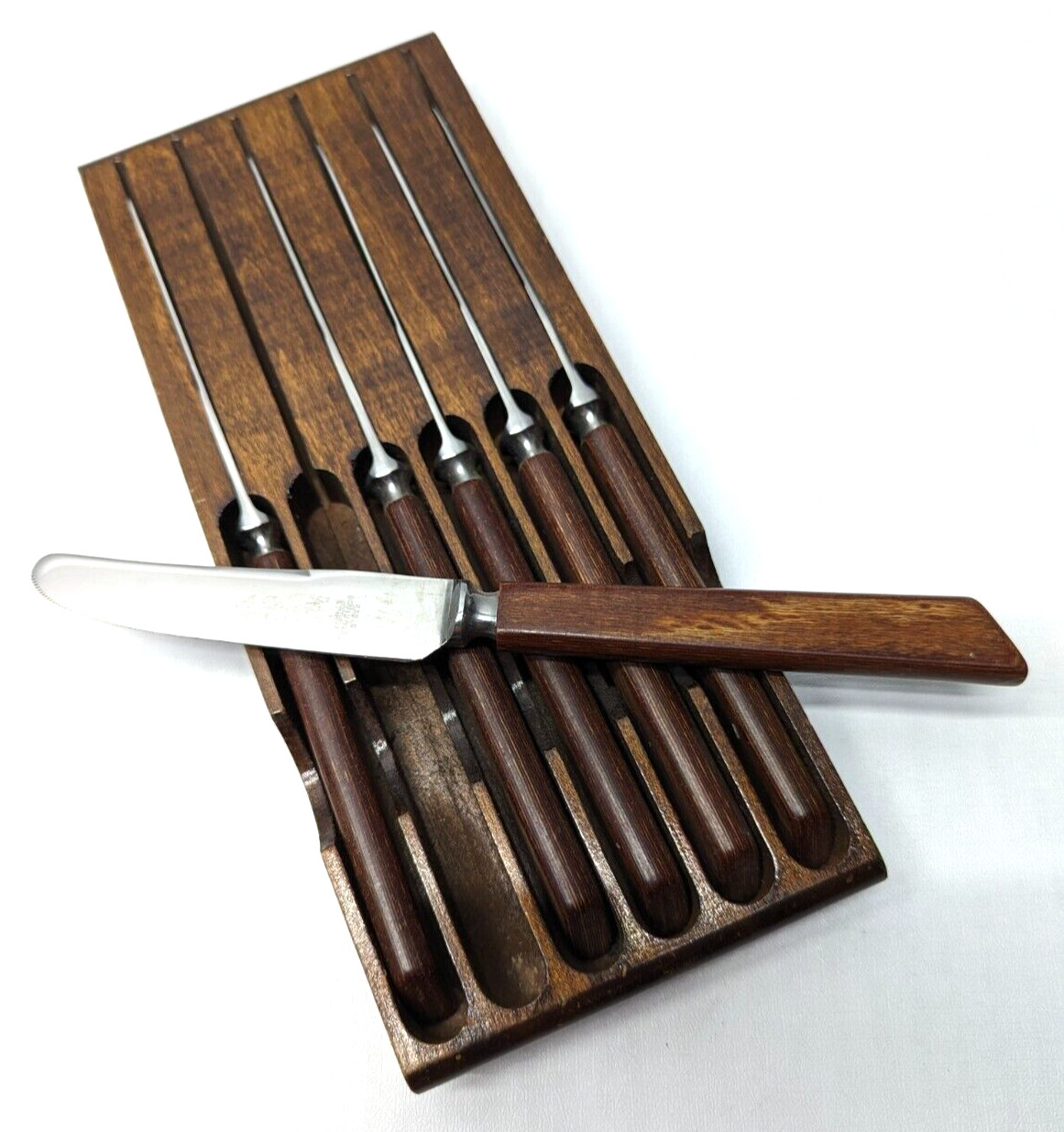 A. Petre & Co. Sheffield England 6 Piece Table Knife Set w/ Original Wood Block