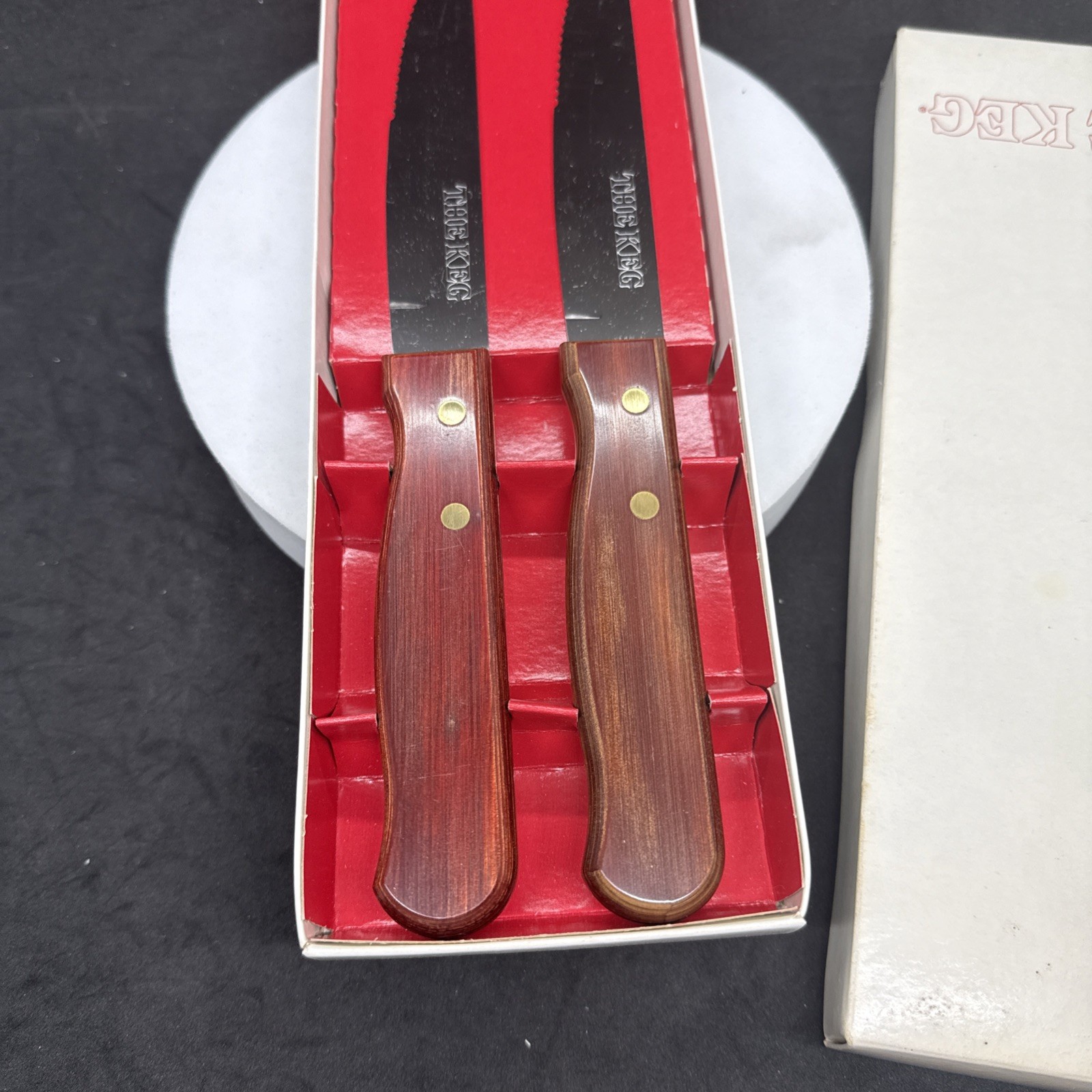 The Keg Steak Knives Set of 2 Wood Handle Restaurant Vintage In Original Box