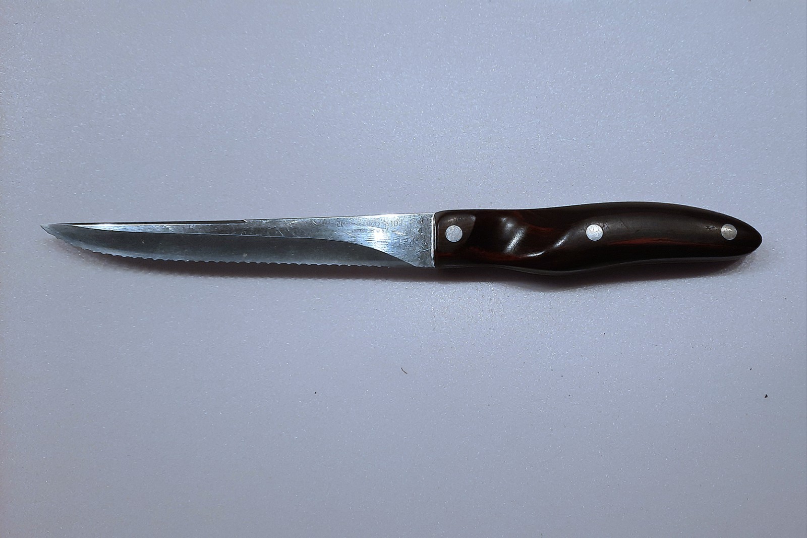Cutco 1021 Steak Knife With Red & Brown Handle