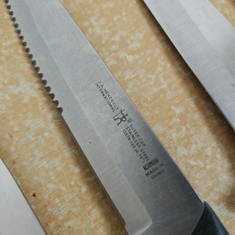 Lot Of 9 HENCKELS International Knife Set Mixed Chef, Bread, Steak, Utility