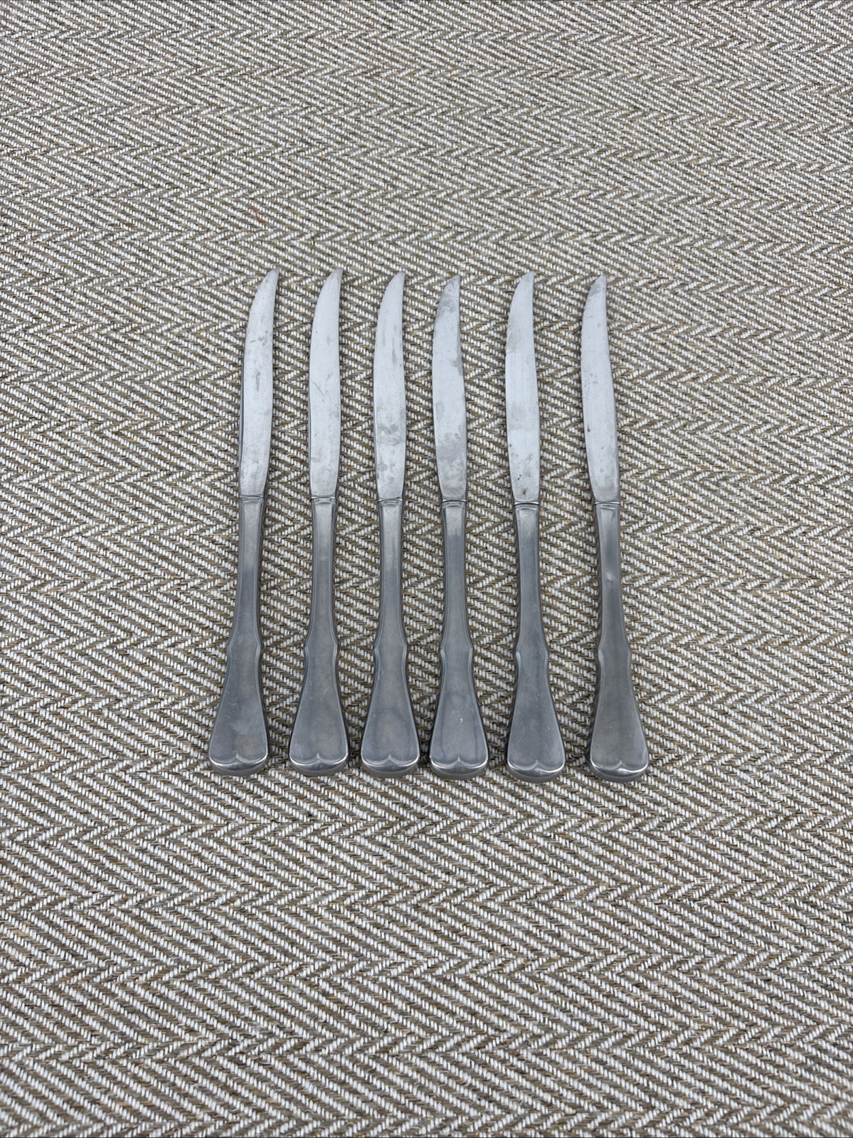 Oneida Community 6 Piece Patrick Henry Stainless Steel Steak Knife